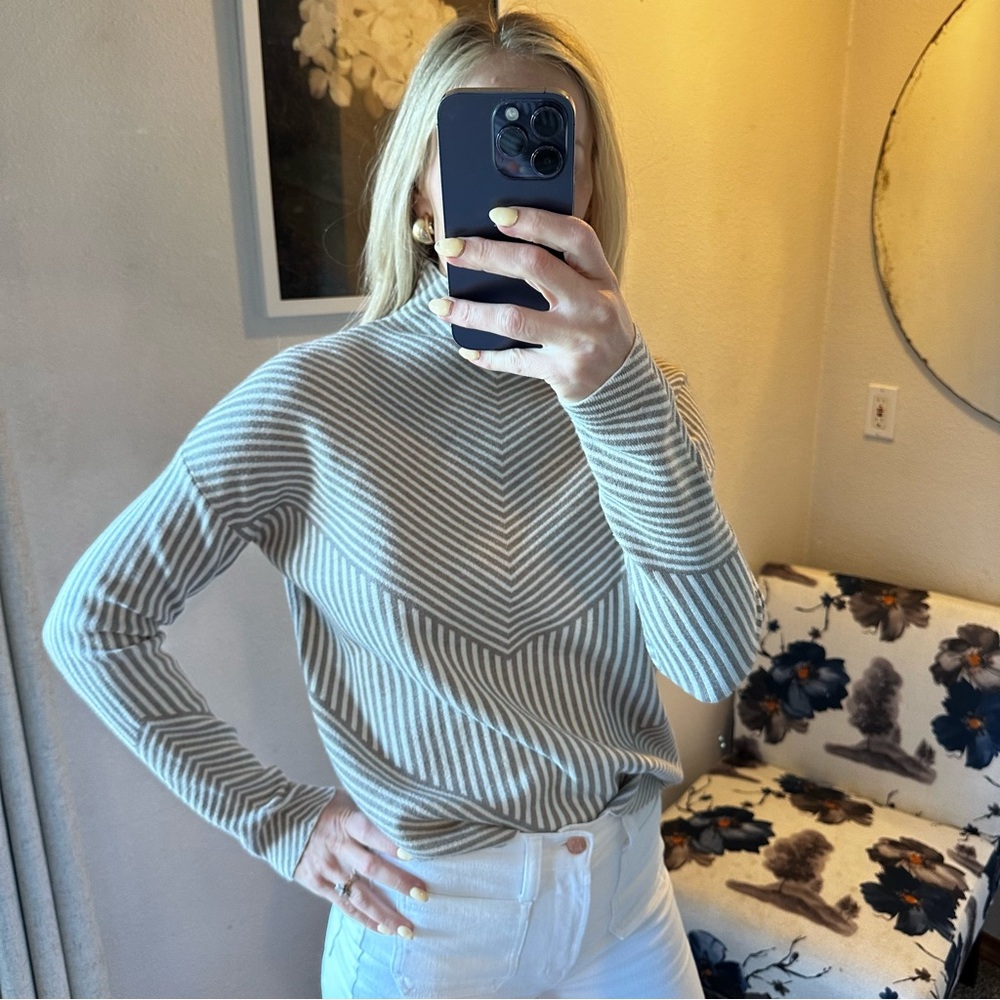 Nordstrom Chevron Stripe Mock Neck Sweater - Cream & Taupe